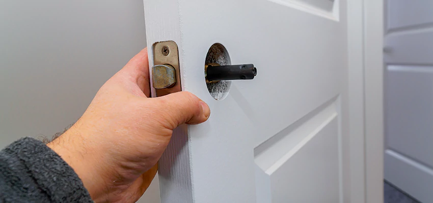 Nighttime Locksmith For Lock Repair in West Hollywood, CA
