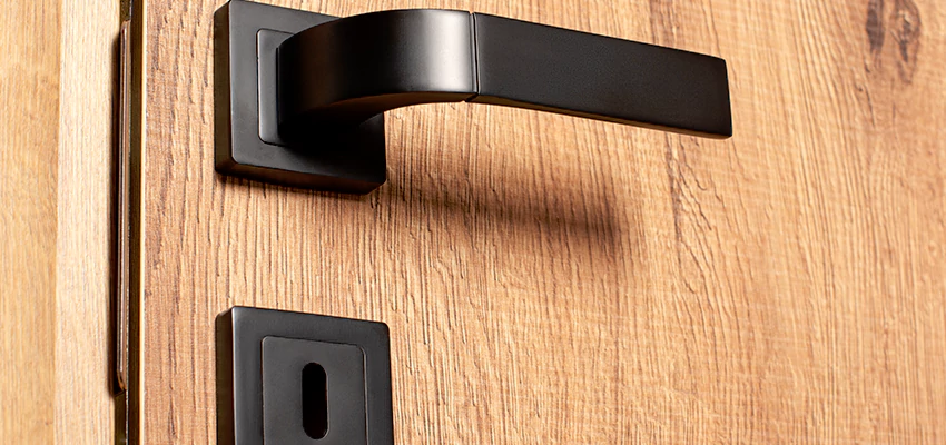 Weekend Lockout Assistance Troubleshooting in West Hollywood, California